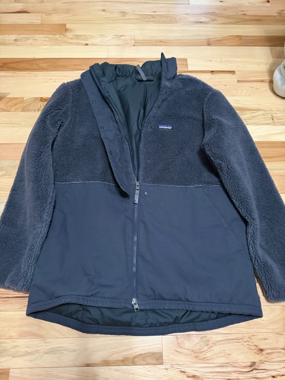 Patagonia women’s Grey Sherpa coat